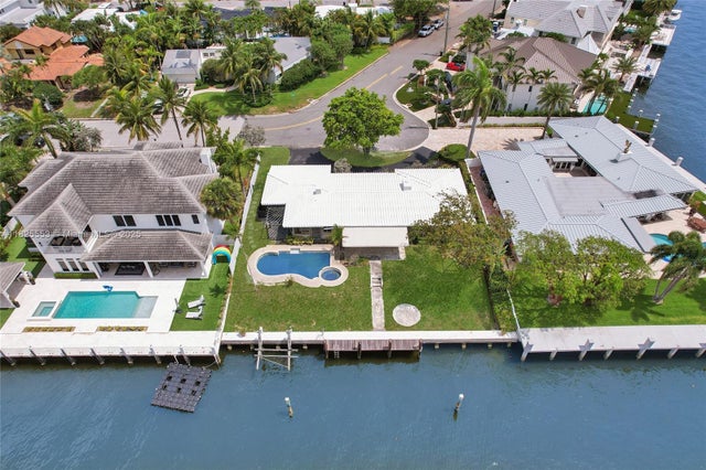 2 of 7 - 2756 Ne 18th St, Fort Lauderdale, FL