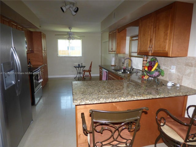 5 of 18 - 5501 Johnson St, Hollywood, FL