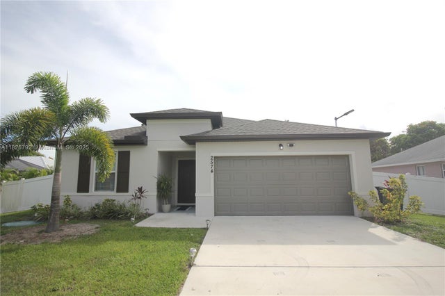 Photo of Listing #A11826792