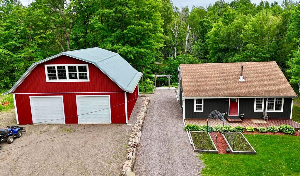 W5326 Fawn Ave, Westboro