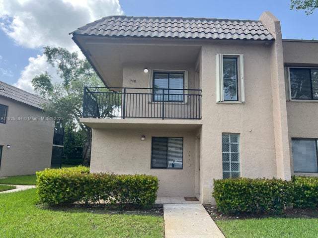 1 of 7 - 370 Racquet Club Rd 101, Weston, FL