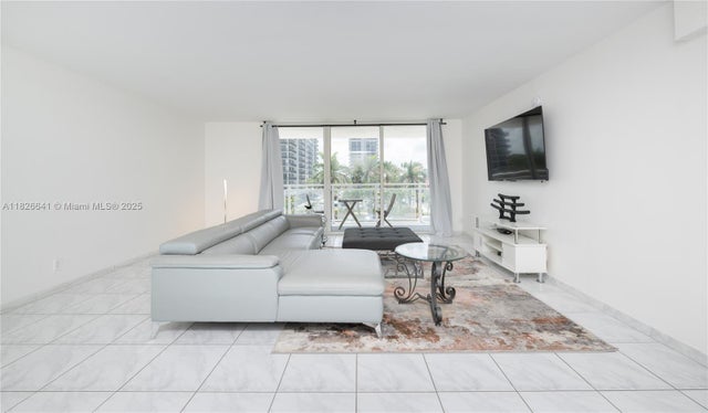 3 of 60 - 2030 S Ocean Dr 227, Hallandale Beach, FL