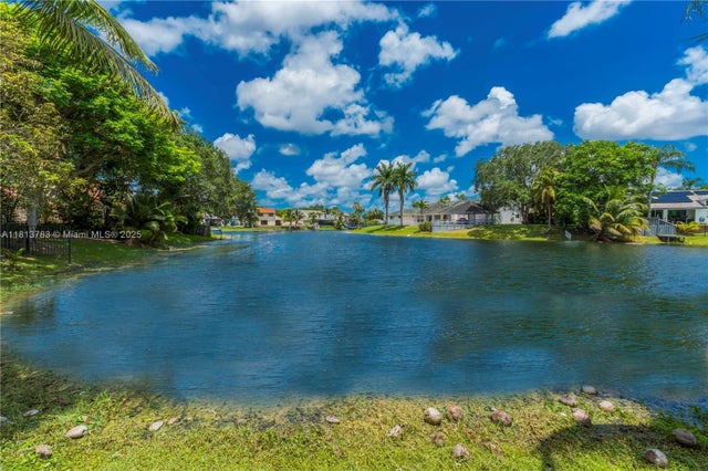 3 of 69 - 2845 Garden Dr, Cooper City, FL