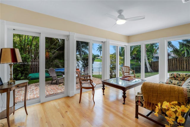 4 of 69 - 2845 Garden Dr, Cooper City, FL