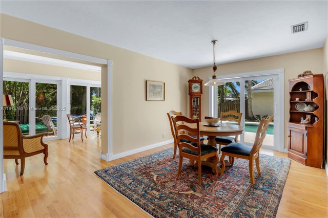 5 of 69 - 2845 Garden Dr, Cooper City, FL