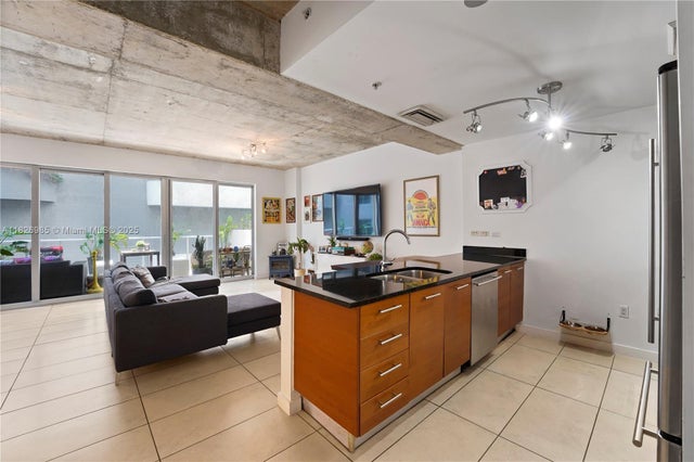 2 of 14 - 3449 Ne 1st Ave 109, Miami, FL