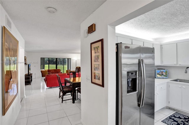 5 of 28 - 9280 Vista Del Lago G32, Boca Raton, FL