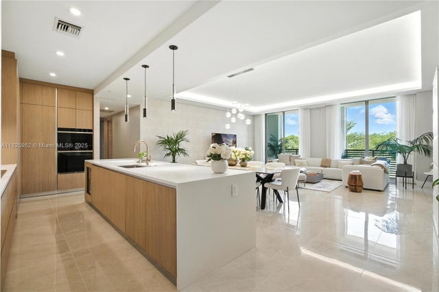 1 of 46 - 515 Valencia Ave 301, Coral Gables, FL