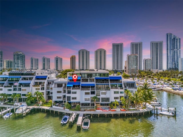 2 of 42 - 454 Poinciana Dr 1621, Sunny Isles Beach, FL