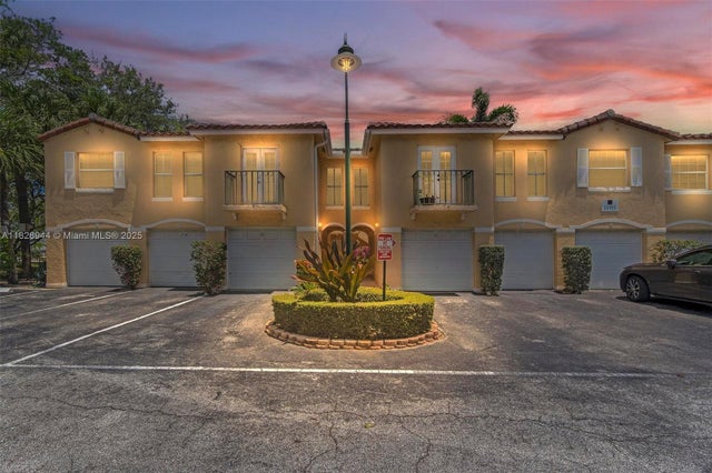 1 of 47 - 1105 Lake Shore Dr 202, Lake Park, FL