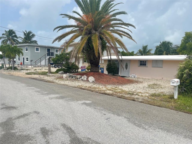 1 of 23 - 185 Gardenia Street, Tavernier, FL