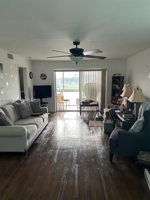 5 of 17 - 9841 Sunrise Lakes Blvd 310, Sunrise, FL