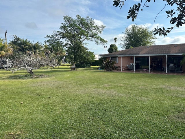 2 of 10 - 22300 Sw 132nd Ave, Miami, FL