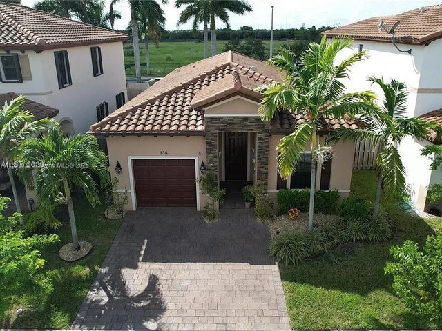 1 of 17 - 134 Ne 23rd Ter, Homestead, FL