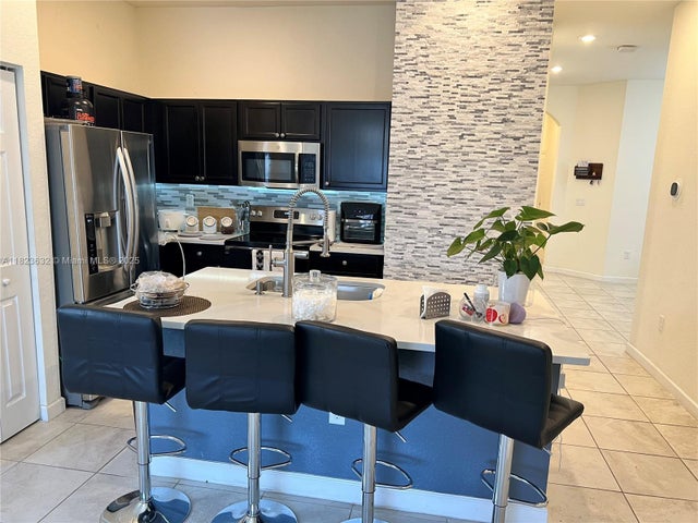 5 of 17 - 134 Ne 23rd Ter, Homestead, FL