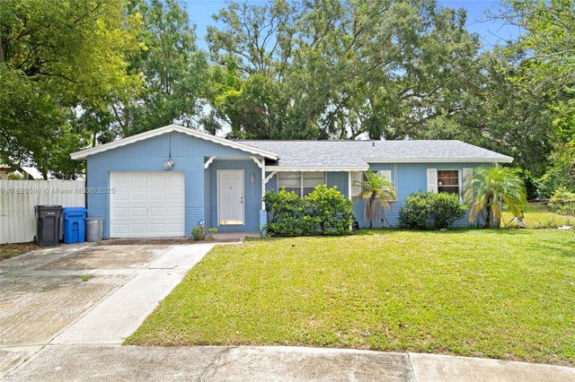 1 of 25 - 8506 Lee Pl, Other, FL