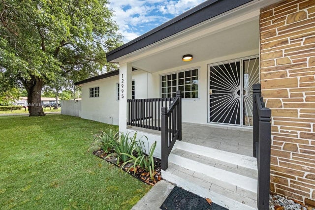 2 of 27 - 12995 Ne 5th Ave, North Miami, FL