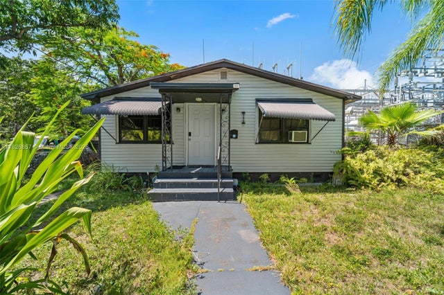 1 of 10 - 349 Nw 41st St, Miami, FL