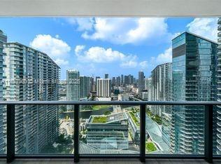 2 of 2 - 45 Sw 9th St 1209, Miami, FL