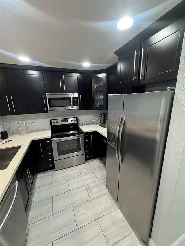 4 of 15 - 9500 Sw 3rd St 239, Boca Raton, FL
