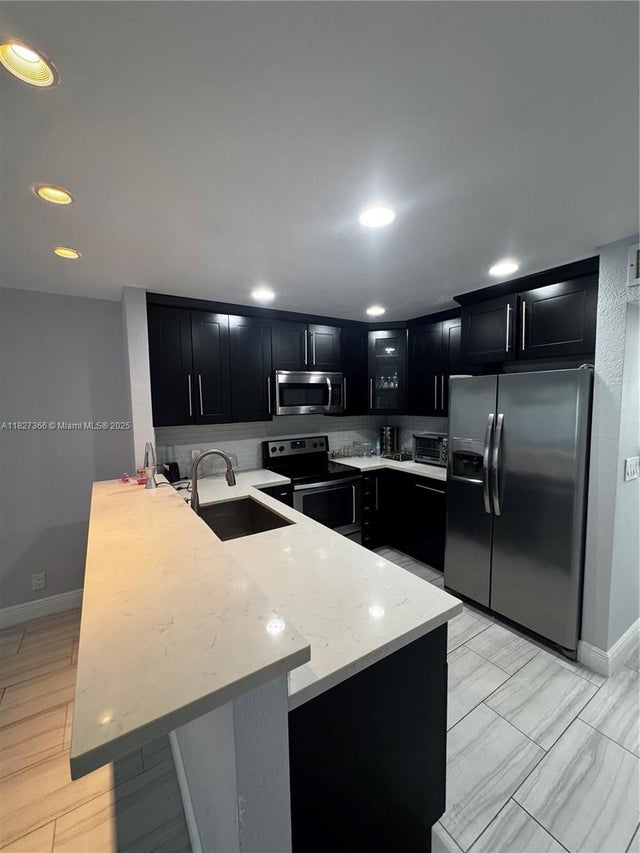5 of 15 - 9500 Sw 3rd St 239, Boca Raton, FL