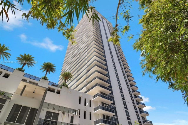 2 of 57 - 600 Ne 27th St 1105, Miami, FL
