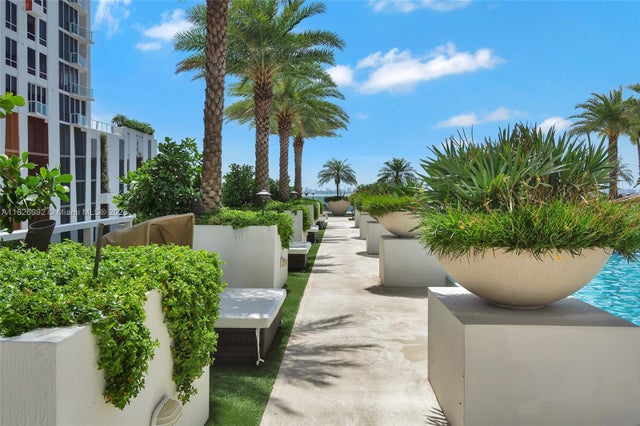 5 of 57 - 600 Ne 27th St 1105, Miami, FL