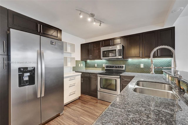 5 of 45 - 1160 N Federal Hwy 419, Fort Lauderdale, FL