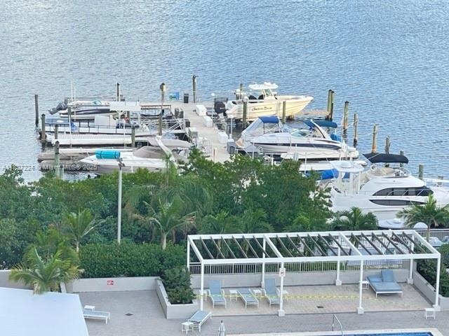 1 of 10 - 18071 Biscayne Blvd 802, Aventura, FL
