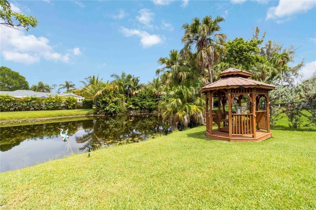 4 of 32 - 431 S Old Hiatus Rd, Plantation, FL