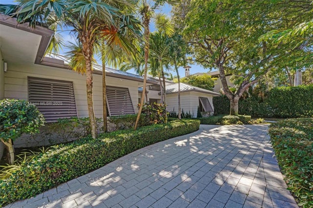 3 of 75 - 1206 E Lake Dr, Fort Lauderdale, FL