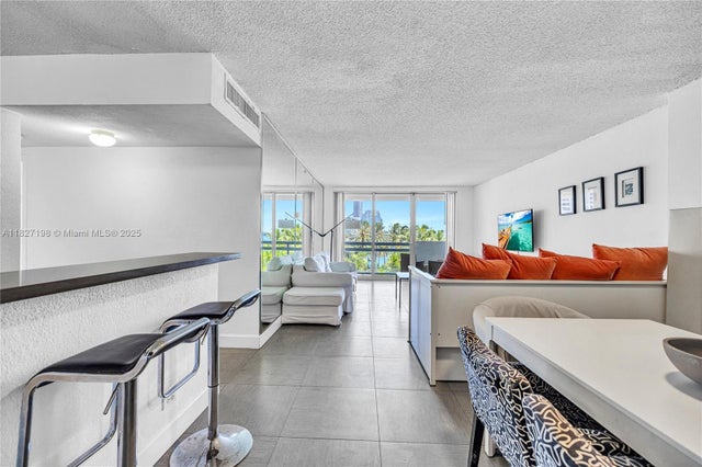 2 of 34 - 1500 Bay Rd 434s, Miami Beach, FL