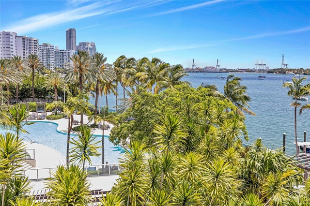 4 of 34 - 1500 Bay Rd 434s, Miami Beach, FL
