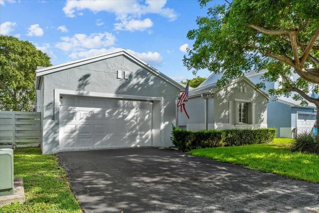 3 of 38 - 14622 Sw 144th Ct, Miami, FL