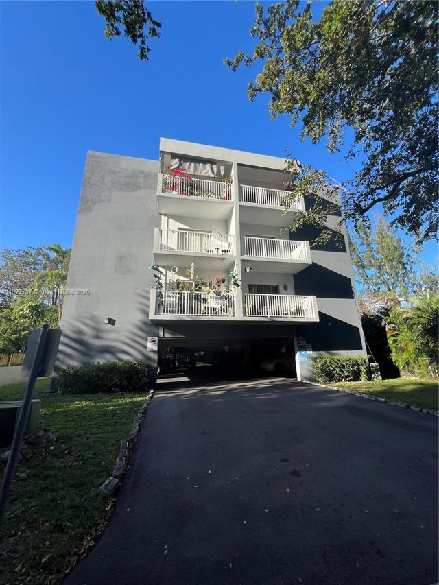 1 of 14 - 645 Ne 121st St 404, North Miami, FL