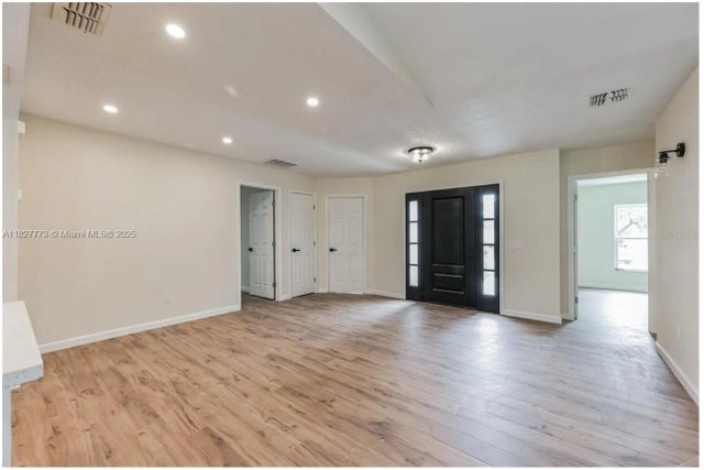 5 of 27 - 6065 Waycross Drive, Spring Hill, FL
