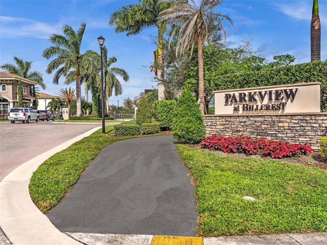 1 of 23 - 3976 Poinciana Ln, Hollywood, FL