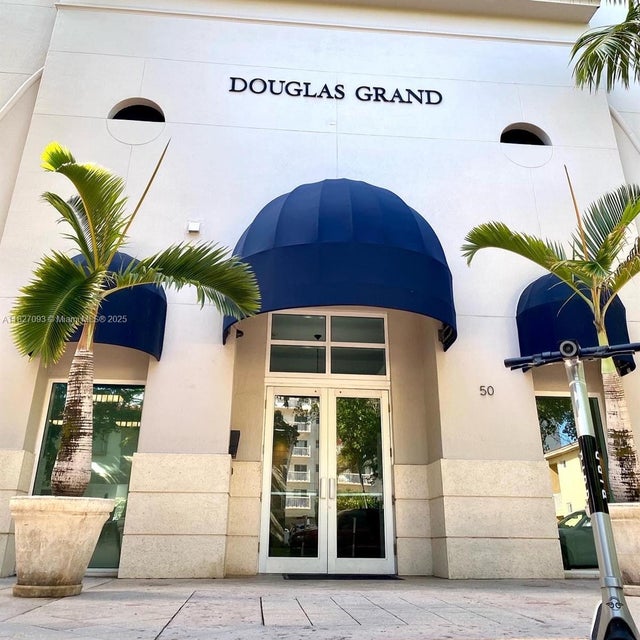 1 of 19 - 50 Menores Ave 711, Coral Gables, FL