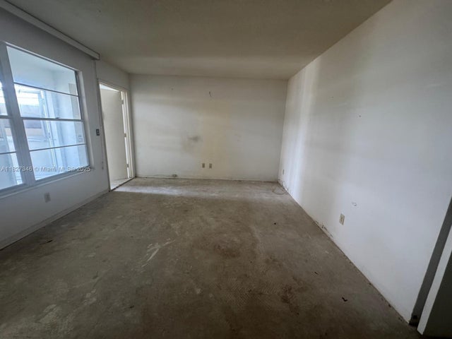 5 of 9 - 1350 N 12th Ct 6b, Hollywood, FL