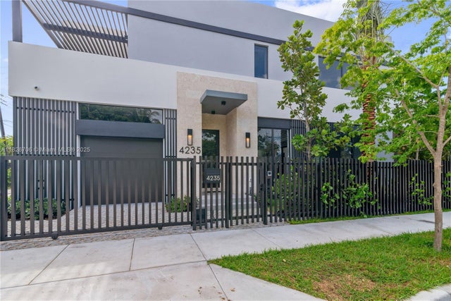 2 of 22 - 4235 Nw 1st Ave, Miami, FL