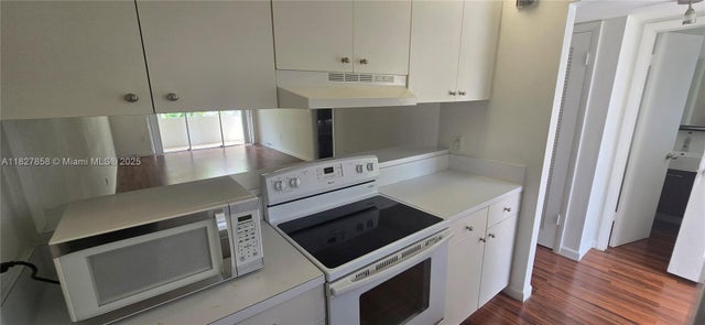 3 of 23 - 1235 Mariposa Ave 8, Coral Gables, FL