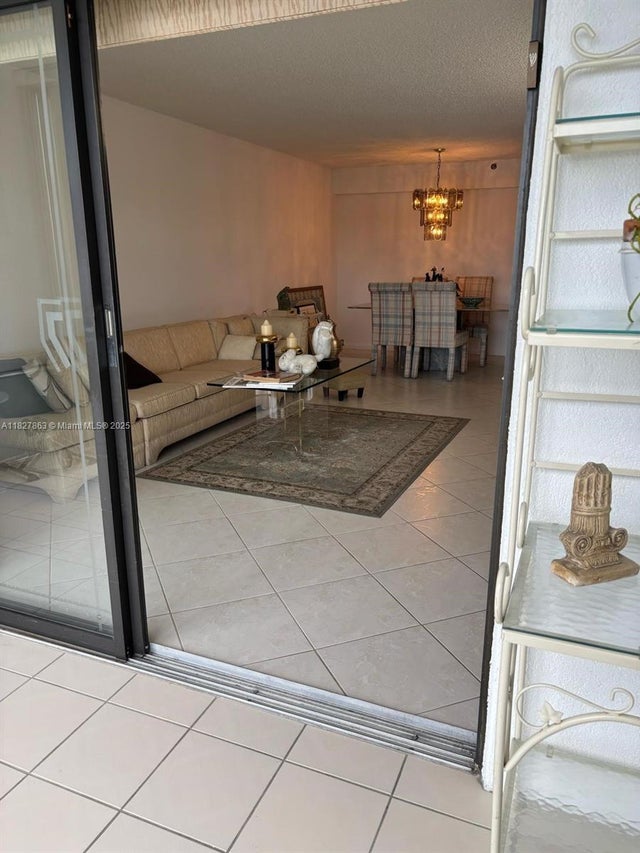 5 of 12 - 7310 Ashford Pl 304, Delray Beach, FL