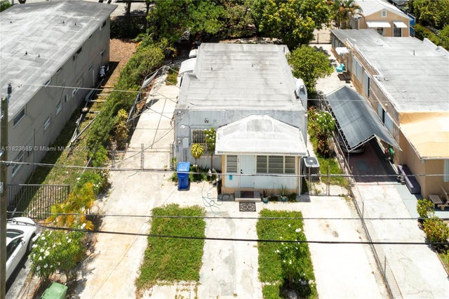 3 of 6 - 36 Nw 32nd St, Miami, FL