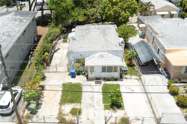 5 of 6 - 36 Nw 32nd St, Miami, FL