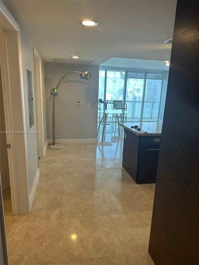 1 of 10 - 495 Brickell Ave 5211, Miami, FL
