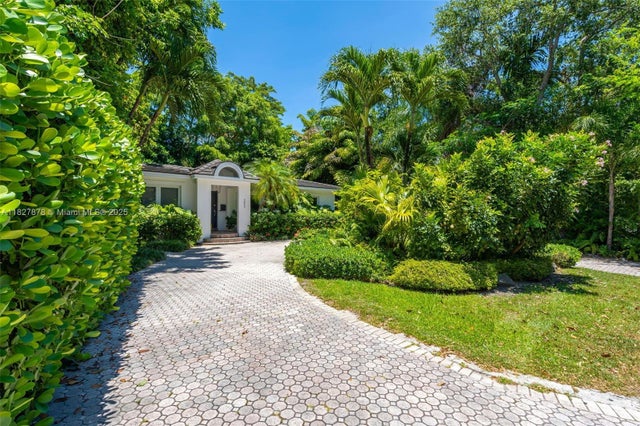 2 of 42 - 3865 Poinciana Ave, Miami, FL
