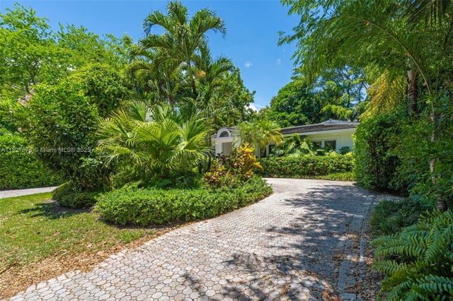3 of 42 - 3865 Poinciana Ave, Miami, FL