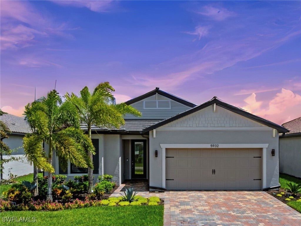 5932 Gala Dr, Ave Maria