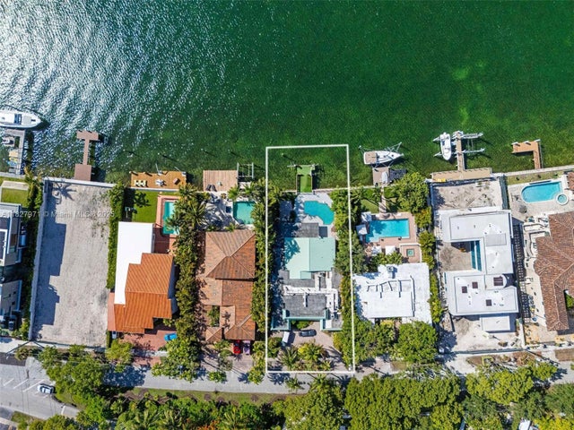 5 of 44 - 1375 N Biscayne Point Rd, Miami Beach, FL