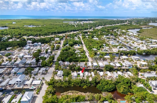 2 of 38 - 456 Bowie Ln, Key Largo, FL